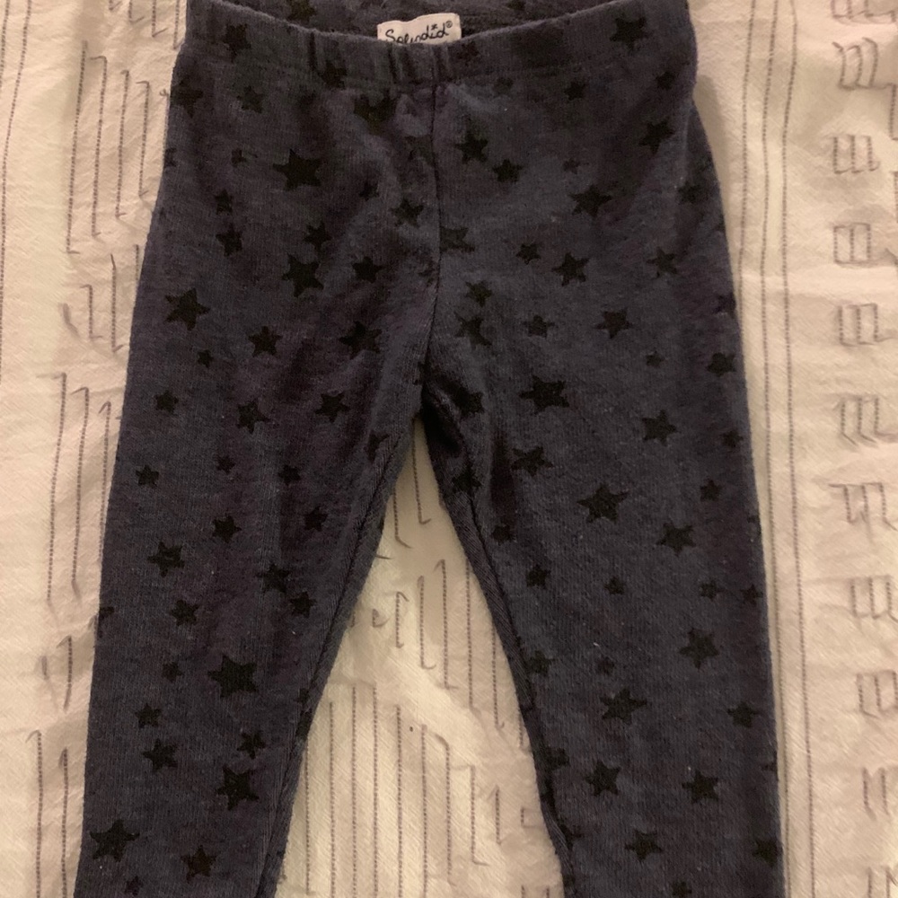 splendid dark grey star print leggings